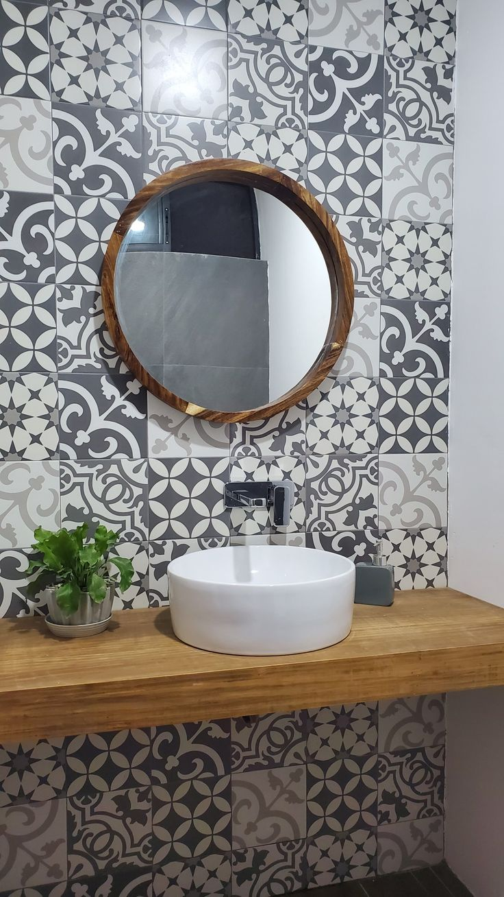 MOROCCON TILES